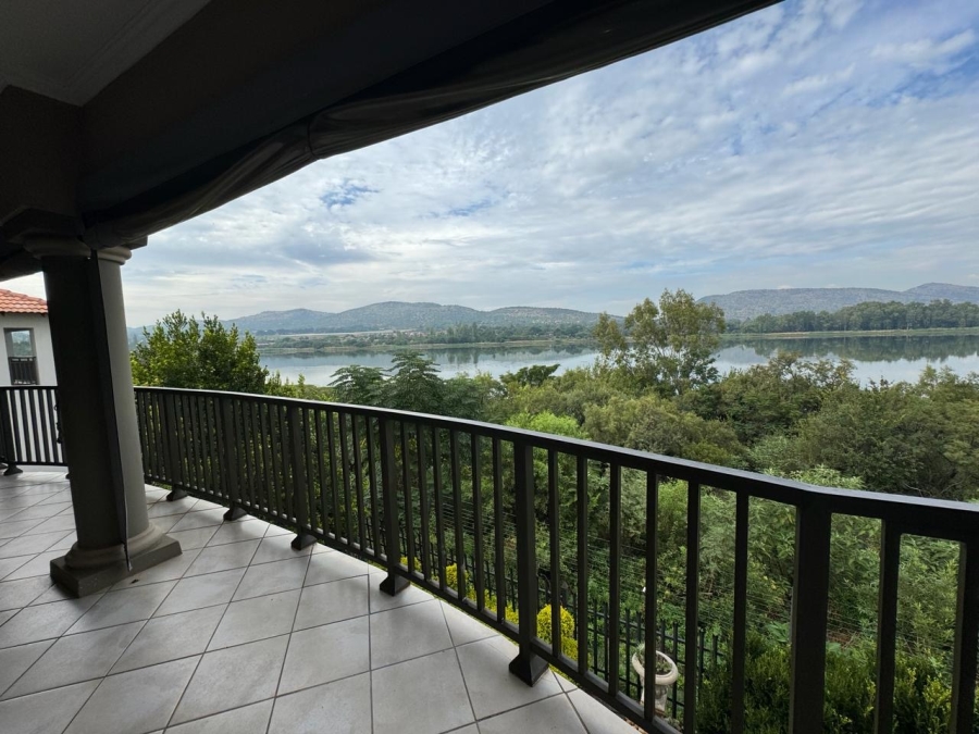 4 Bedroom Property for Sale in Birdwood Estate North West